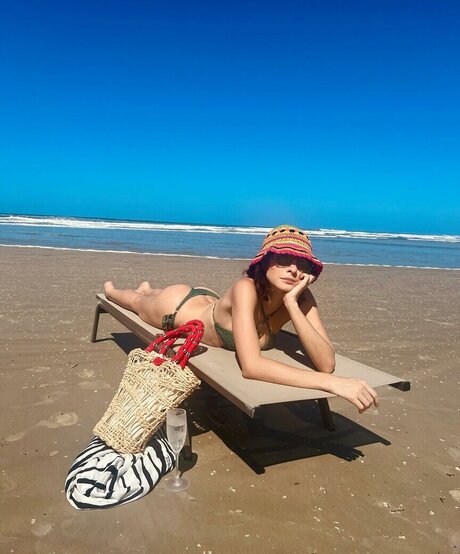 Giselle Batista naked actress img