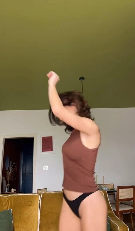 Giselle Batista star sexy gallery