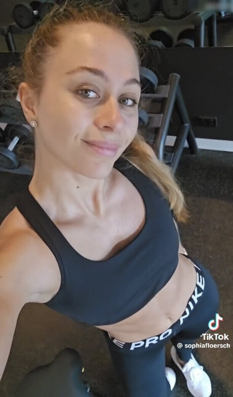 strip nude onlyfans free naked gallery