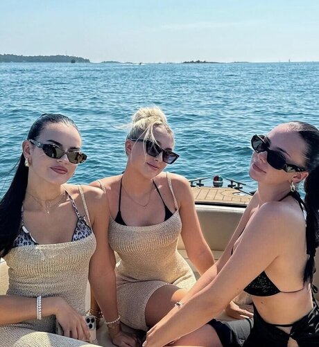 hairy twink onlyfans porn archive