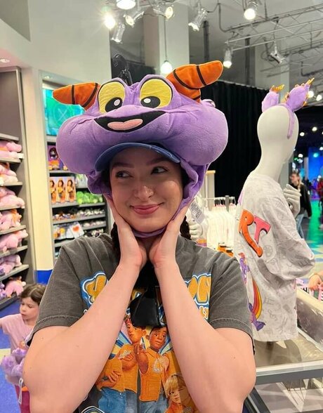 Ashley Ippolito pornstar art galleries