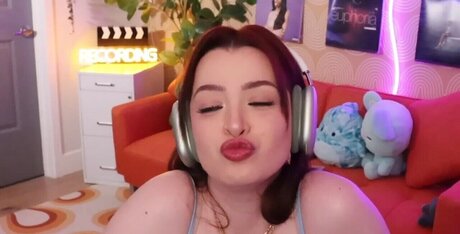 Ashley Ippolito model pretty img