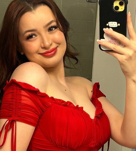 Ashley Ippolito model perfect images