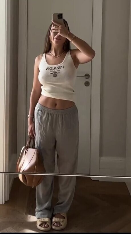 blonde curvy onlyfans naked archive