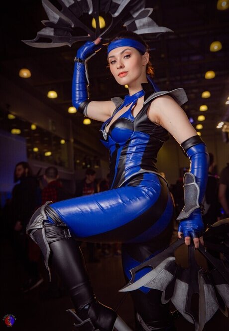 Mortal Kombat Erotic Cosplay pornstar pics