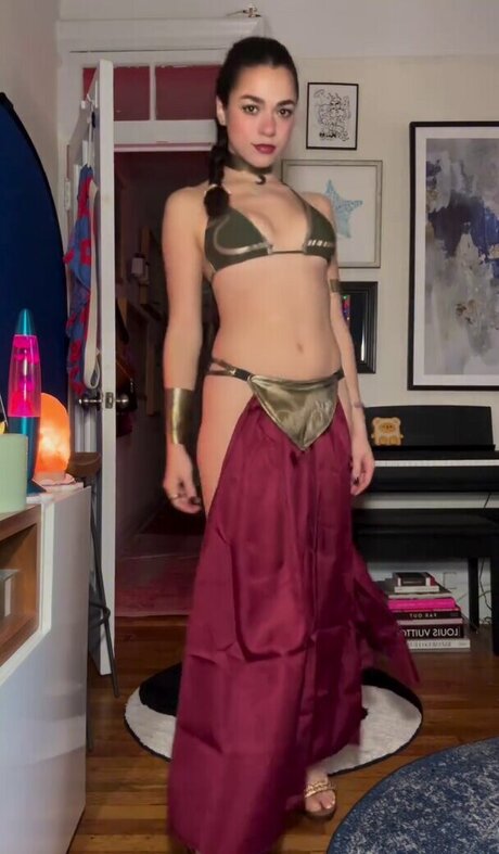 AllyAnnaMaria pornographic model gallery