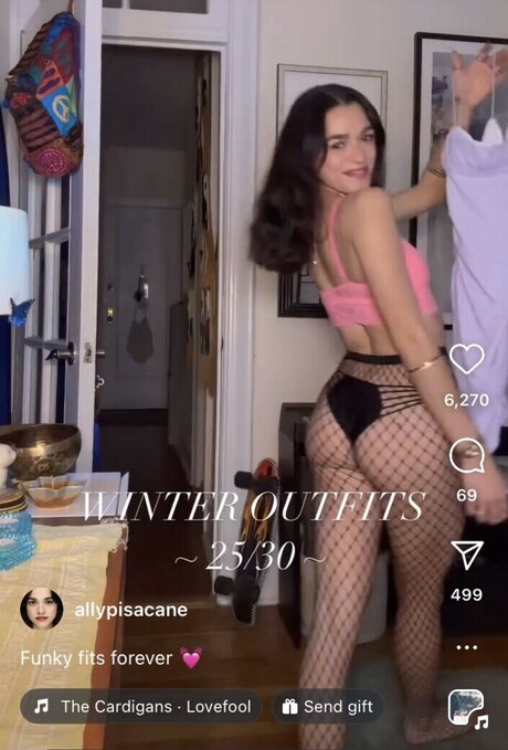 AllyAnnaMaria pornographic actress pics