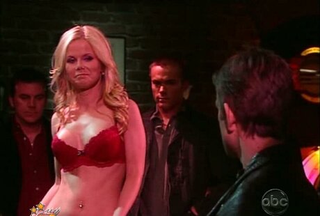 Crystal Hunt model pornographic pictures