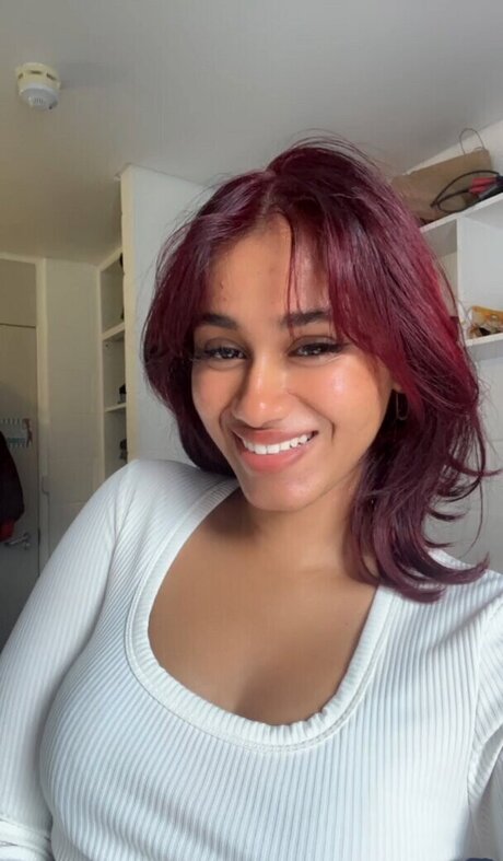 senoritasara star pretty pic