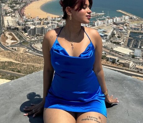 senoritasara hot actress pic