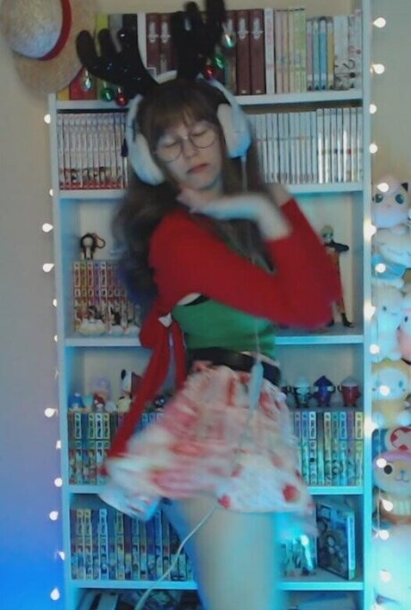 Skymi chan model top photos