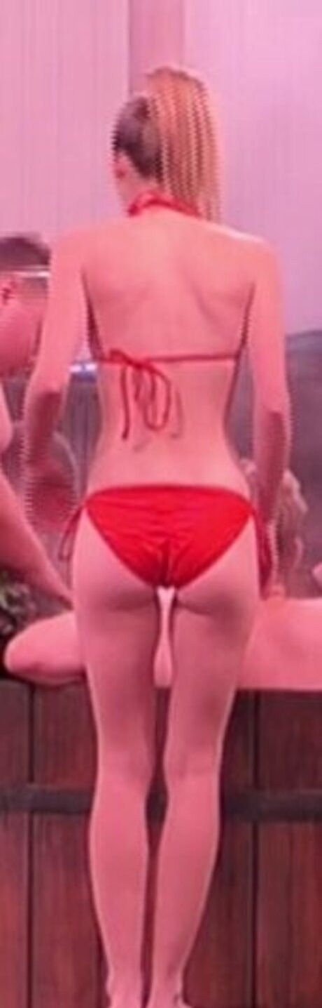 quitelola hot actress pic