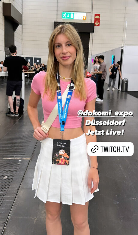 quitelola pornstar beautiful pictures