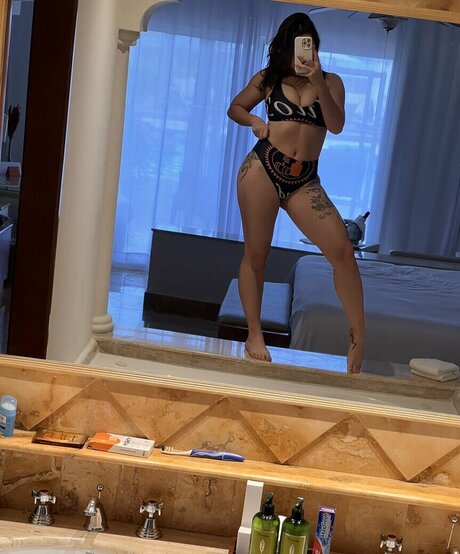 lov3ly laur3n art pornstar pics