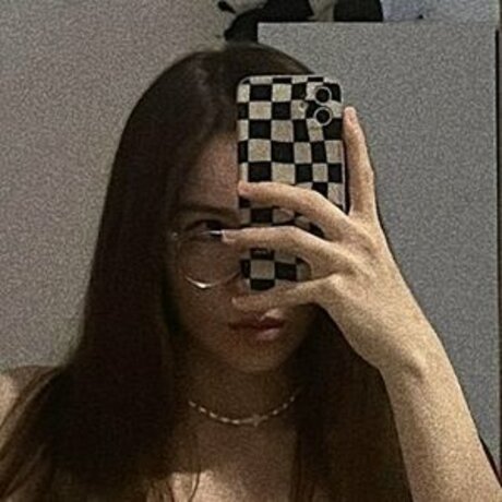 Kuromiromi beautiful actress archive