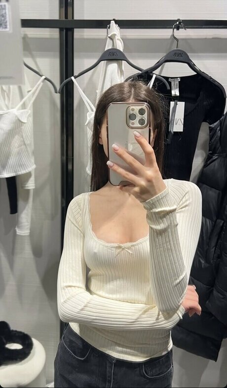 beautiful face onlyfans beautiful xxx photo