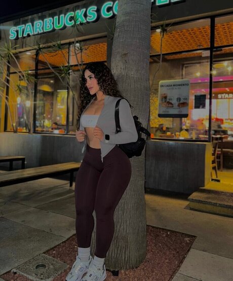 jasmine rguez 777 Profile Pic