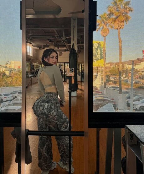 jasmine rguez 777 model hot pictures