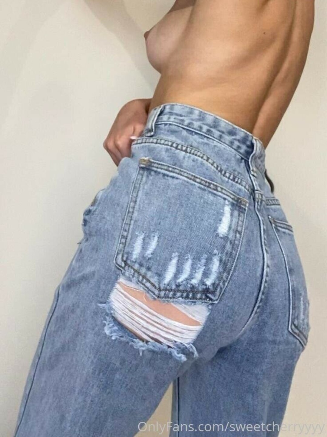 Sweetcherrryyyyy nude actress picture