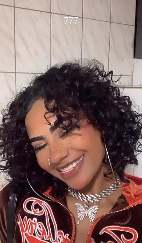 bikini model onlyfans pretty photos