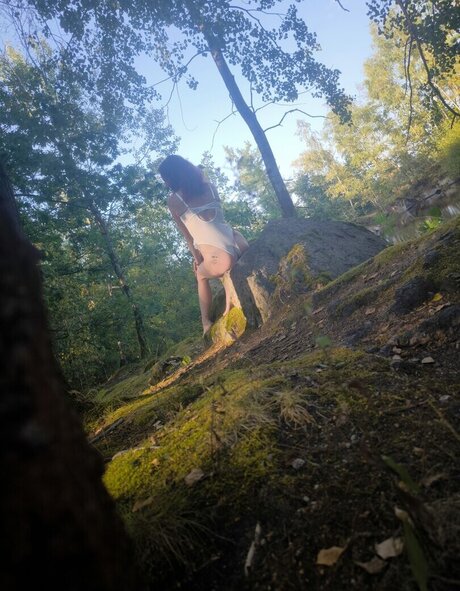 Chrissychriss free model picture