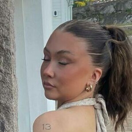 Tilde M llergren star porn galleries