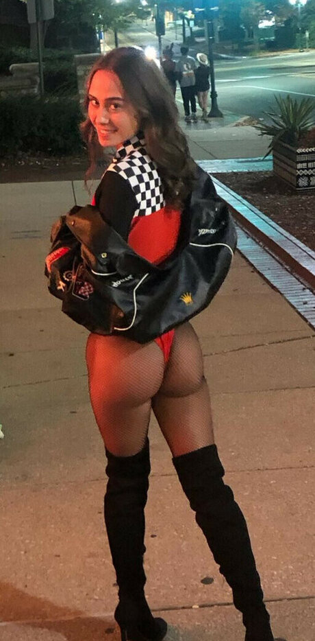 petite princessxo top star pic