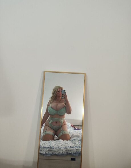 bbw hairy pussy onlyfans art naked picture