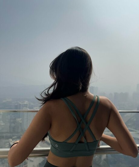 Anushka Sen model image