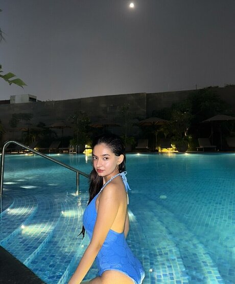 Anushka Sen porn star pics