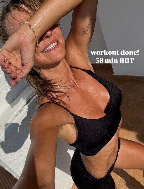 Anna Lewandowska star naked pic