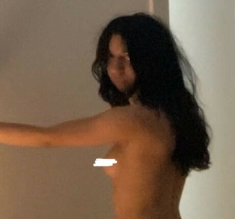 small onlyfans beautiful naked images