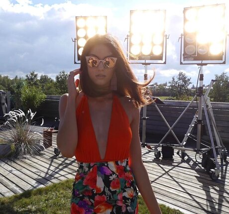 Rebecca Mir star high quality image