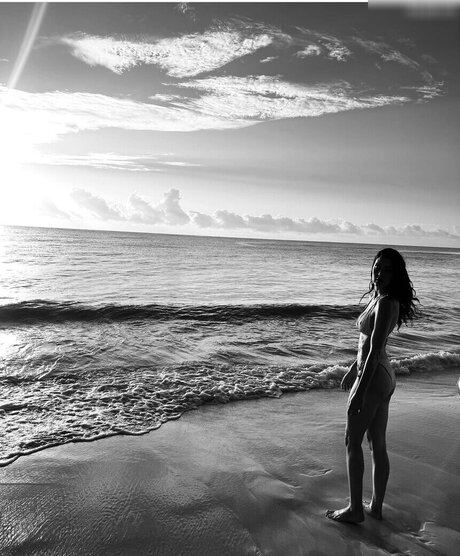 Rebecca Mir high quality actress galleries