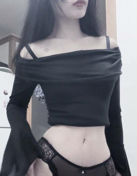 shinoaqi nude model gallery