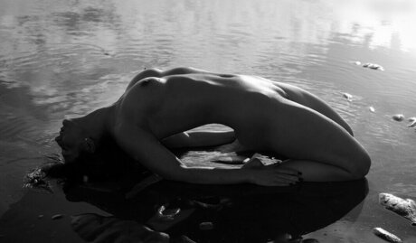 Vanessa Bartsch star perfect photo