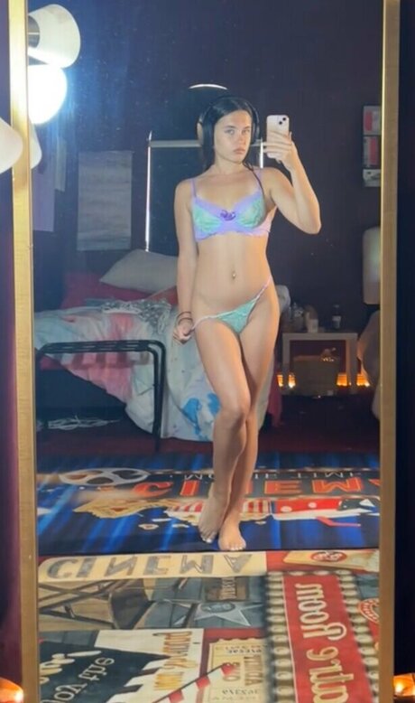 Daisy Pheonix pornstar top images