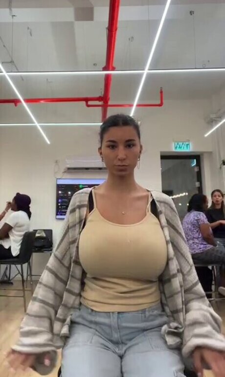 shir vaturi xxx pornstar image