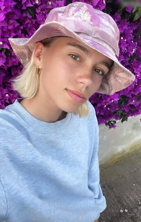 Lisa und Lena star sexy gallery