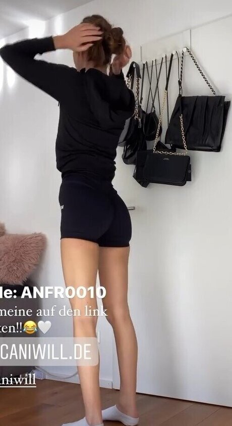 blonde natural onlyfans hot nude gallery