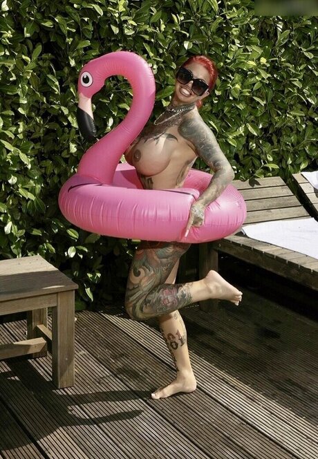 ebony wet pussy onlyfans naked pic