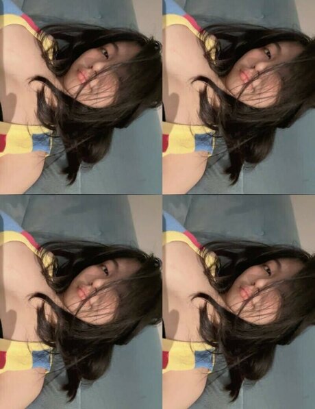 risaatjan model adult photo