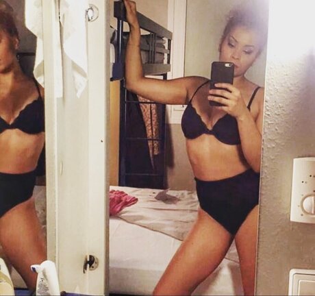 Diana Schneider pornstar hot pics