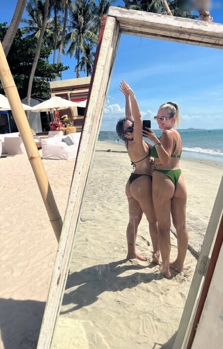 in onlyfans hot nude gallery