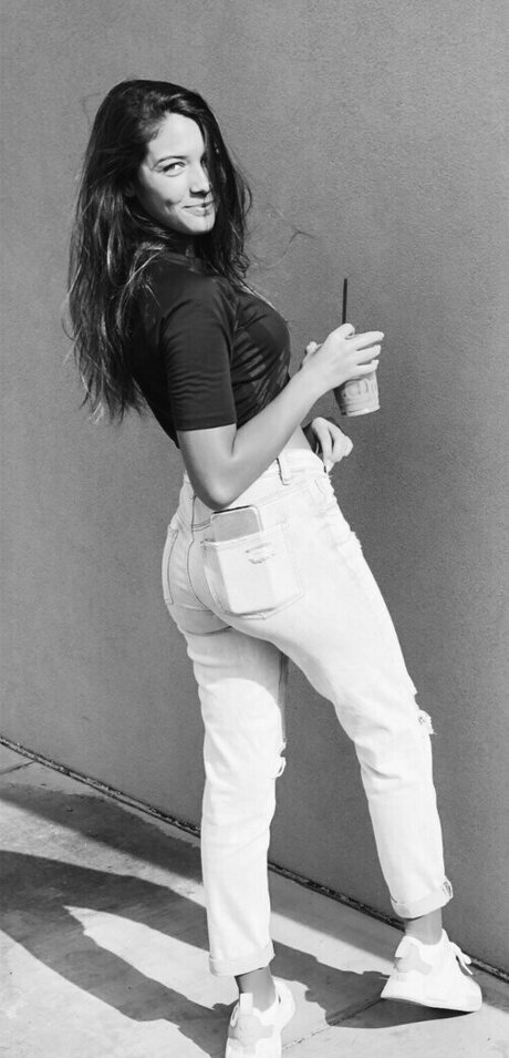 cierrabrickley erotic pornstar pic