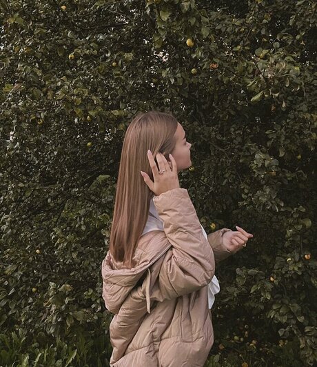 goth teen onlyfans top photos