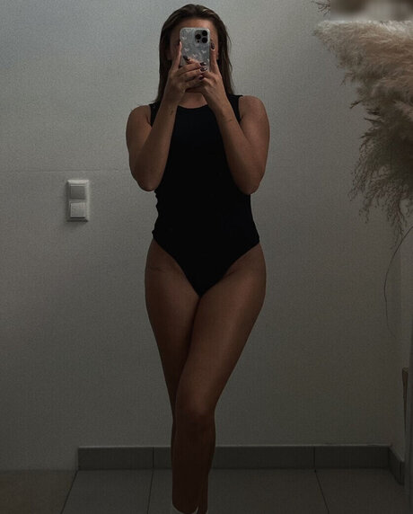 brunette doggystyle onlyfans beautiful nude pics