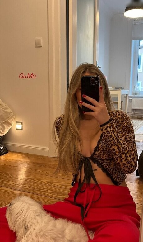 blonde trans onlyfans hot sexy images