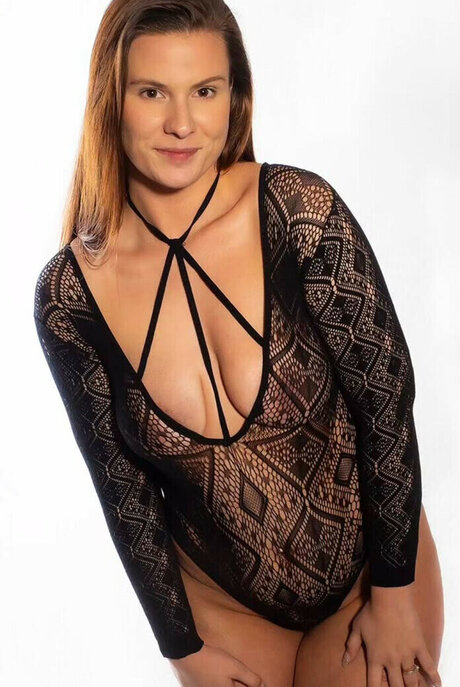 blonde natural onlyfans top pics