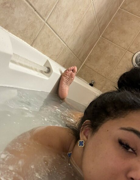 Goddessdiorx2 pornstar exclusive images